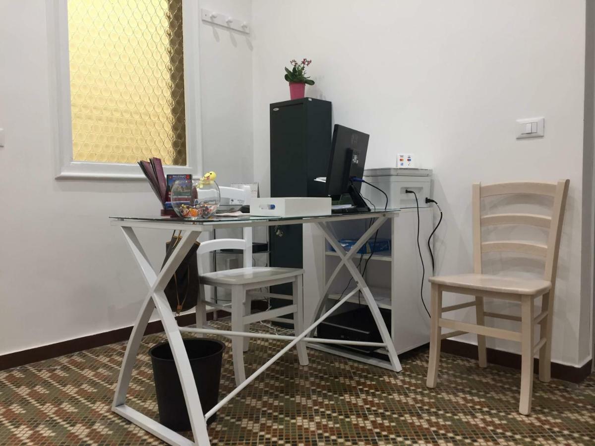 Bed & Breakfast Yooroom Palermo