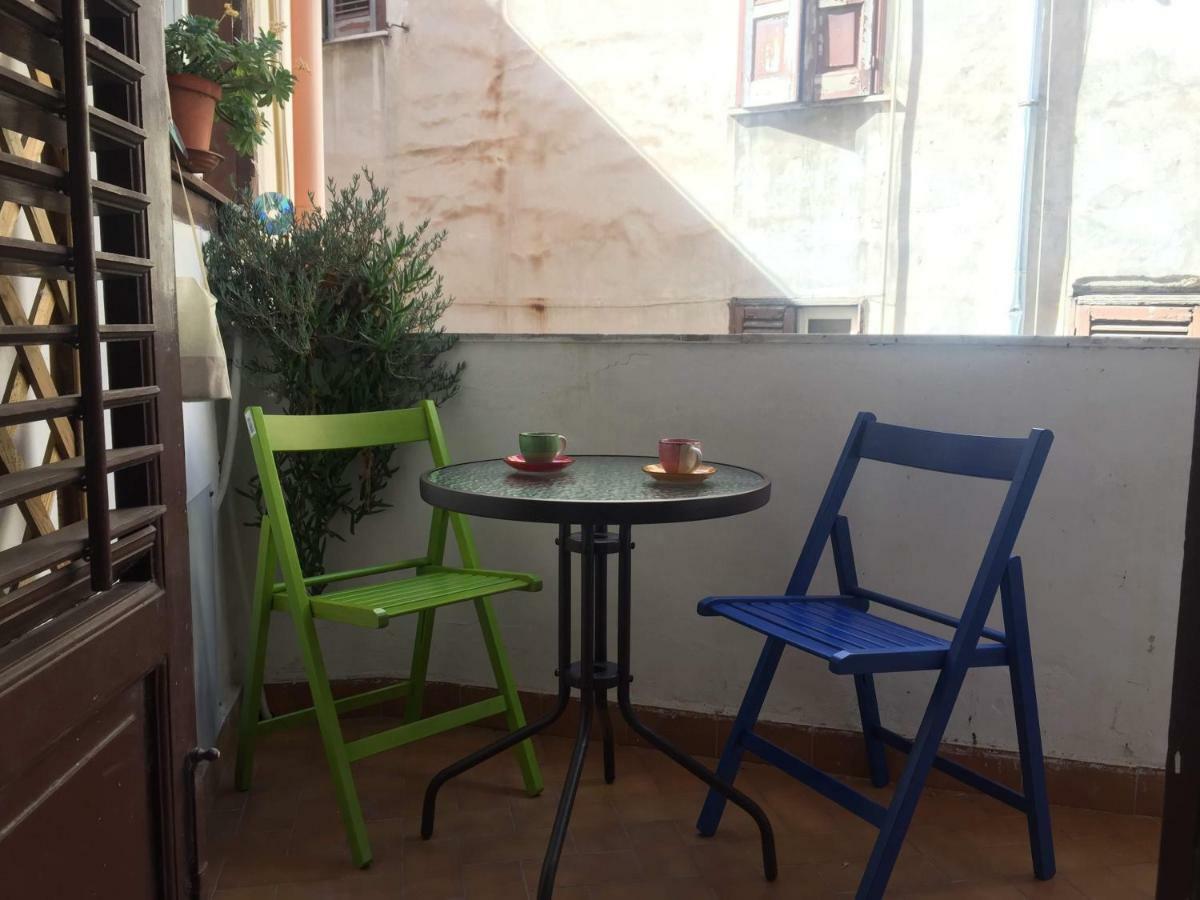Yooroom Acomodação com café da manhã  Palermo